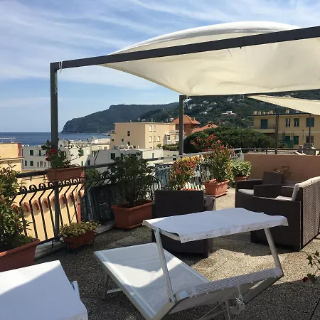 Hotel Graziella 3*